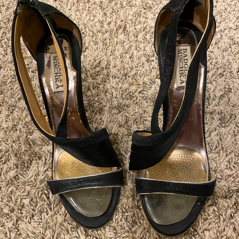 Badgley mischka heels